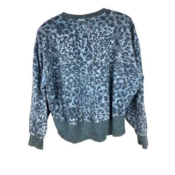 Joy Lab Women's L Blue Gray Animal Print Crop Pullover Sweatshirt - Picture 4 of 6